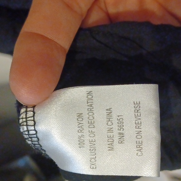 A&I Black crochet trim tunic, XL - Picture 8 of 8